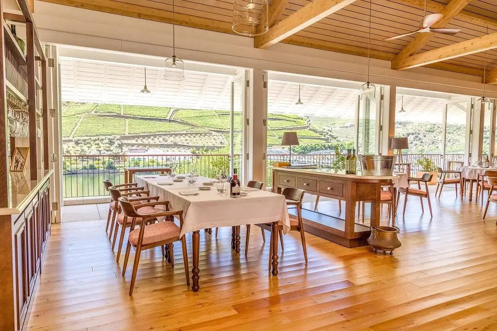 Pedro Lemos tem novo restaurante no Douro inspirado nas cozinhas de antigamente