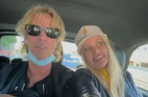 O amor de Susan Holmes McKagan por Lisboa. Veja o segundo vídeo que a mulher do baixista dos Guns N' Roses partilhou