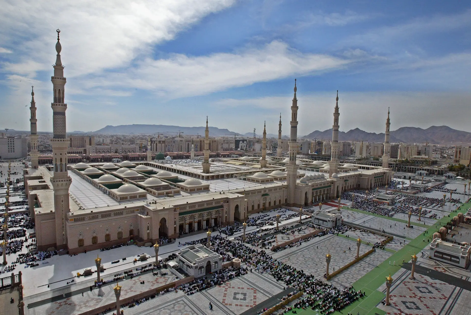 A mesquita Profeta Mohamad, em Medina, Arábia Saudita, uma das mais importantes do mundo islâmico