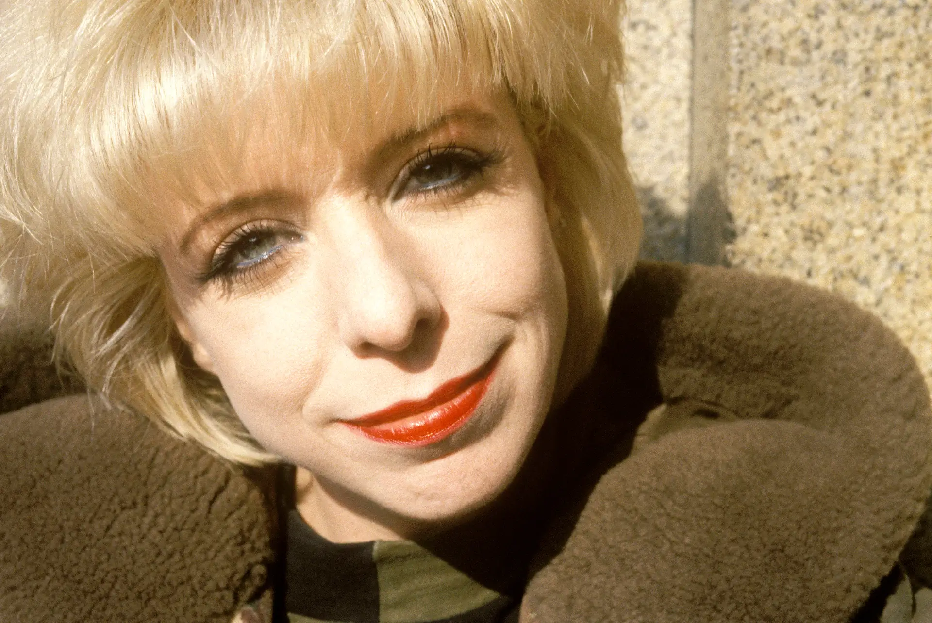 Morreu Julee Cruise, a voz etérea de Twin Peaks