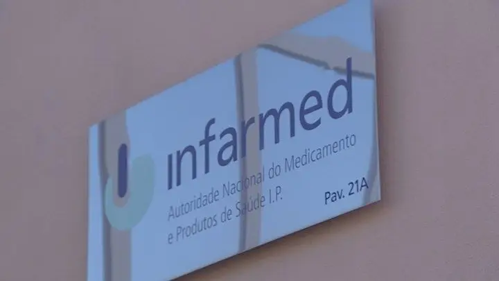 Infarmed manda retirar do mercado lote de um medicamento para tratamento de Parkinson