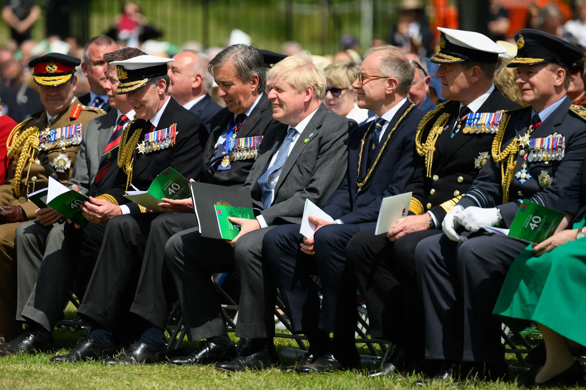 O primeiro-ministro do Reino Unido, Boris Johnson na cerimónia militar de homenagem aos veteranos da guerra das Malvinas, disputada com a Argentina em 1982