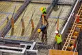 Salários crescem 8,8% na construção