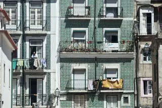 Havia mais de 700 mil alojamentos vagos em 2021 em Portugal, com 15% a precisar de grandes reparações