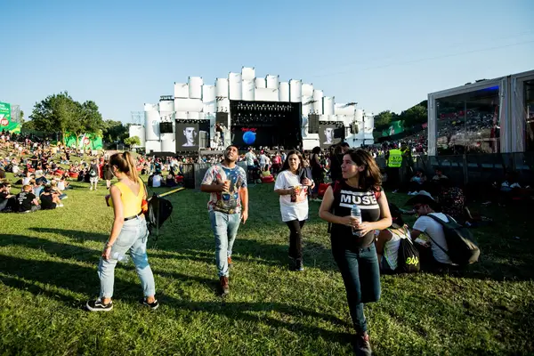 O Rock in Rio-Lisboa já começou. Os horários, os bilhetes, a melhor forma de chegar ao recinto e mais informações úteis