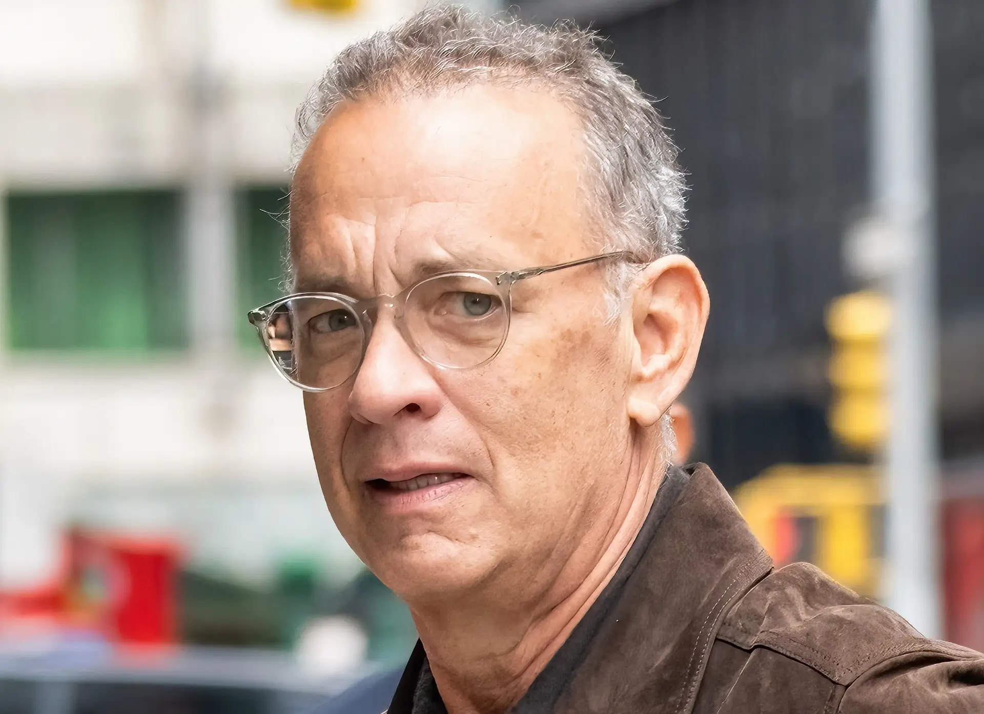 Tom Hanks vai boicotar qualquer livro que seja reescrito para não ofender “sensibilidades modernas”