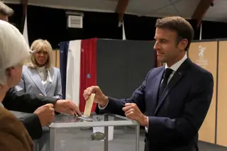 França: 18,99% dos eleitores votaram até ao meio-dia, mais do que na primeira volta das legislativas