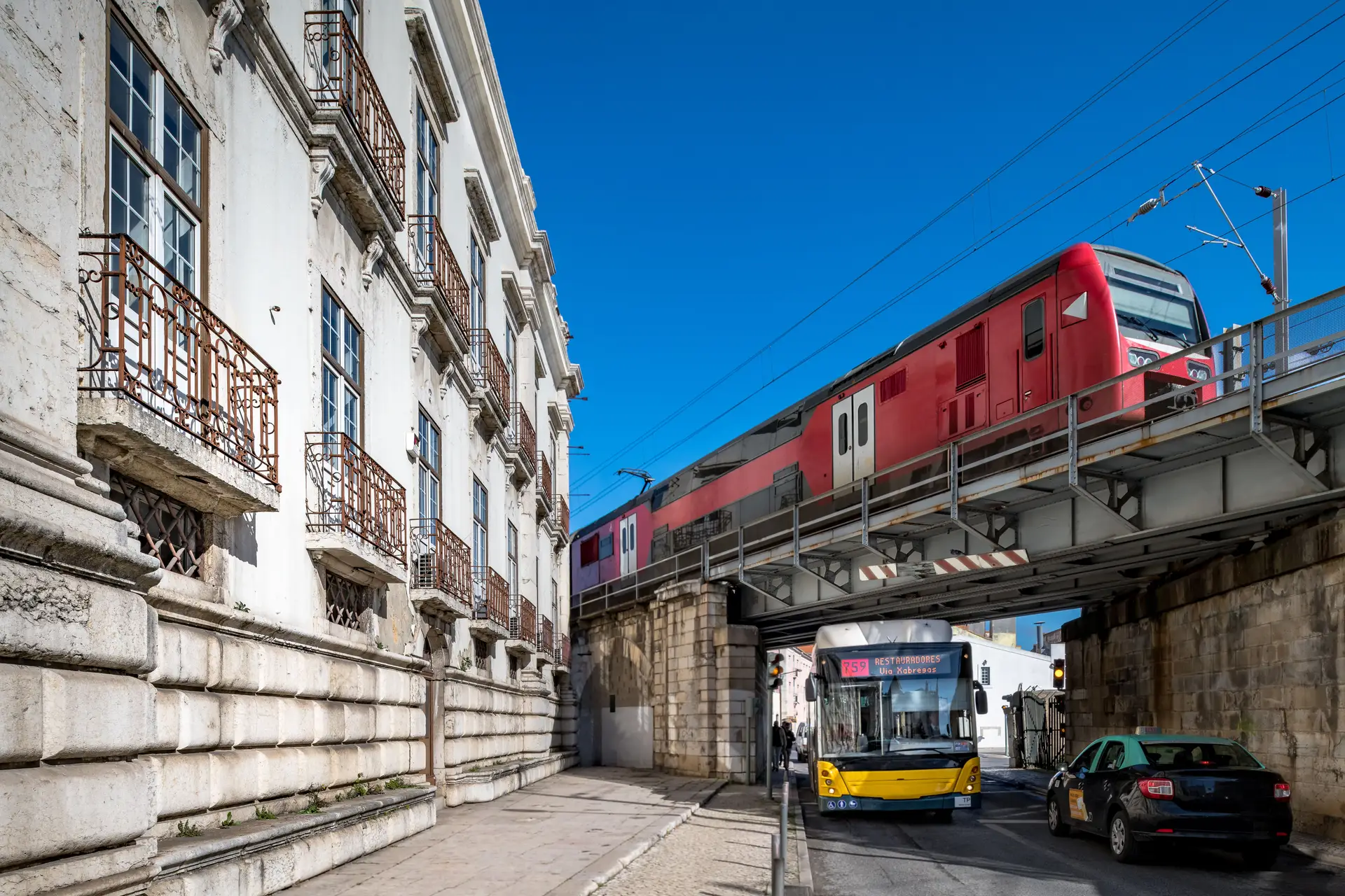 Assembleia de Lisboa recomenda à câmara que alargue gratuitidade nos transportes públicos