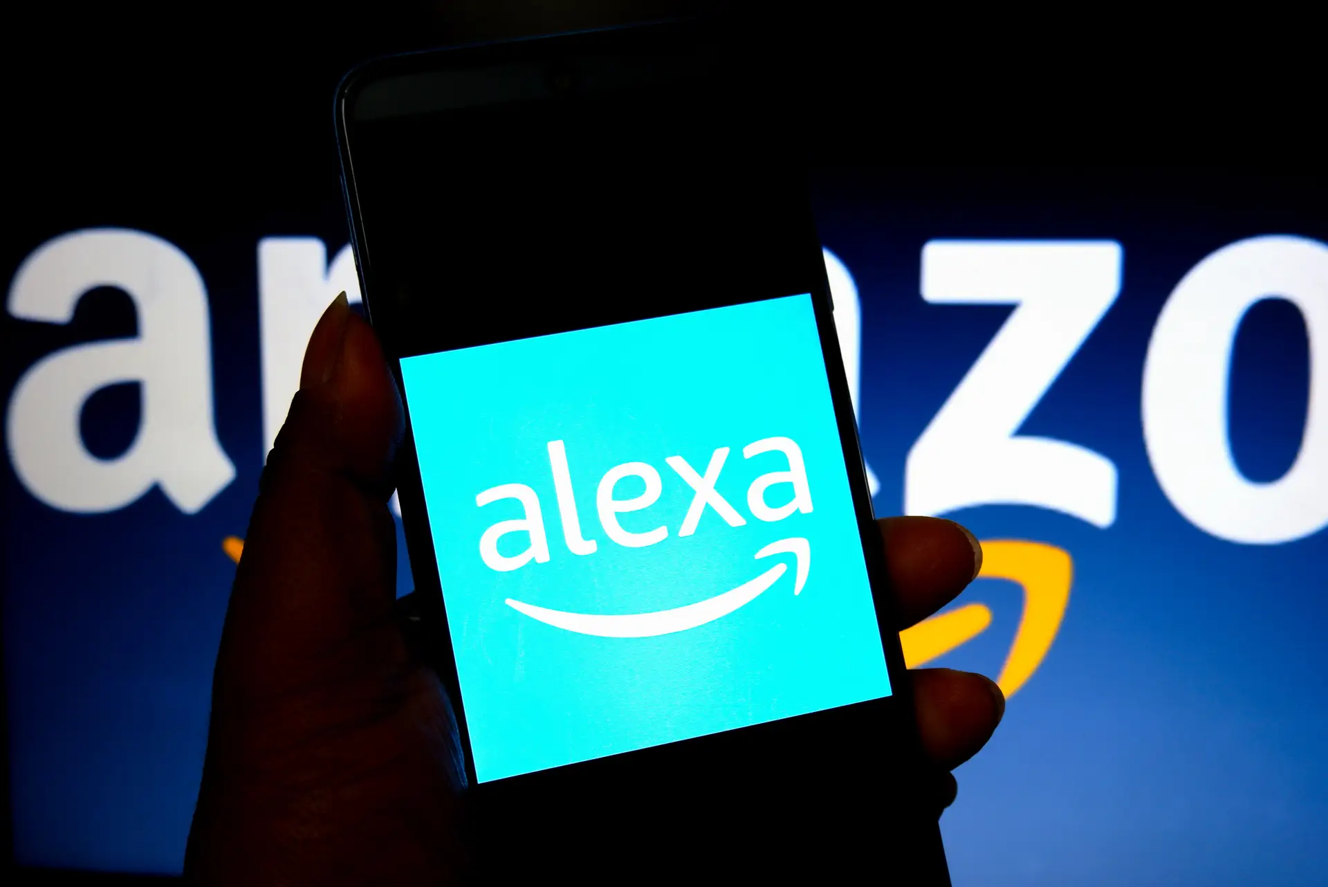 Amazon quer dispensar 10 mil trabalhadores e pode começar despedimentos já esta semana