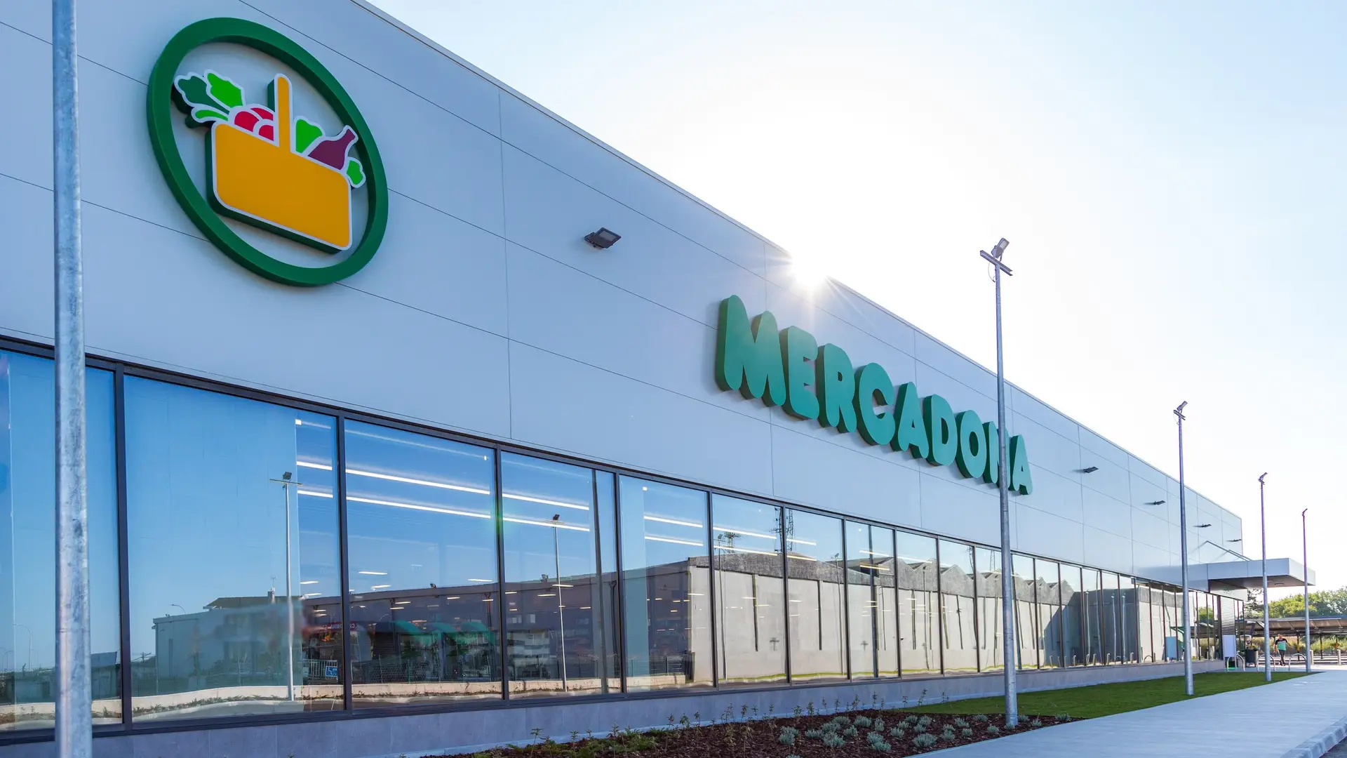 Mercadona: inauguração de novo supermercado em Setúbal é seguida de outras aberturas no sul do país ainda este ano