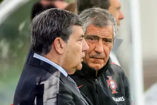 Morais Leitão preparou contrato de Fernando Santos com a FPF