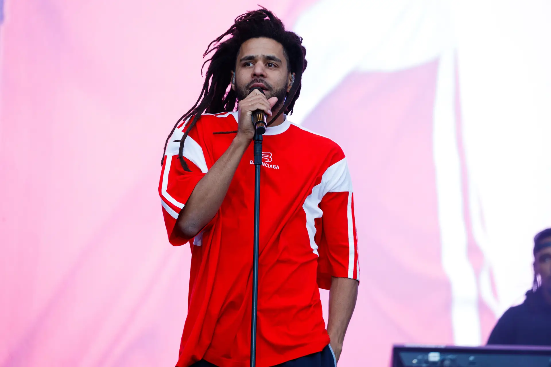 Rapper J. Cole é um dos destaques da primeira edição do Rolling Loud português - Expresso