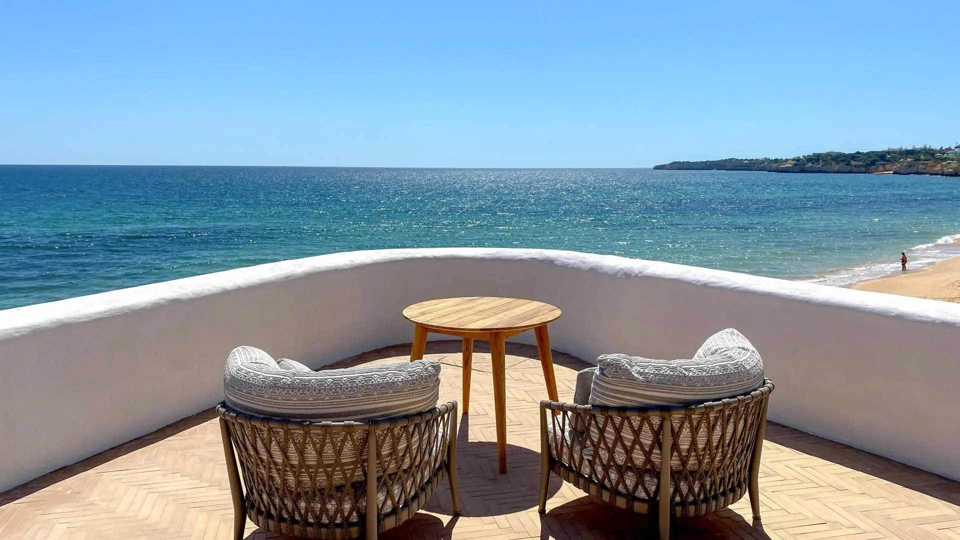 Red Chalet, em Armação de Pêra