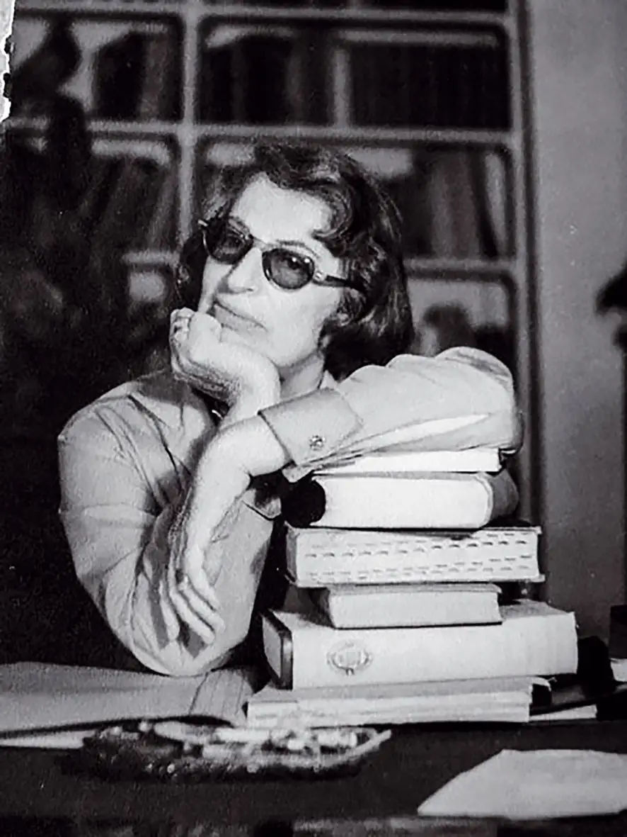 Silvina Ocampo nasceu em Buenos Aires, em 1903, no virar de um século que transformaria a literatura argentina e latino-americana