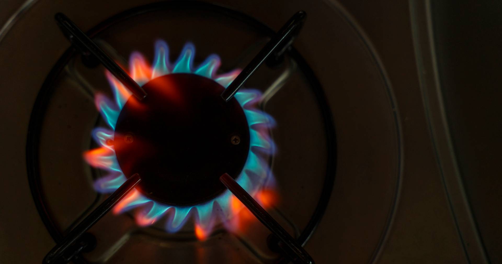 Galp também vai aumentar preços do gás natural em outubro