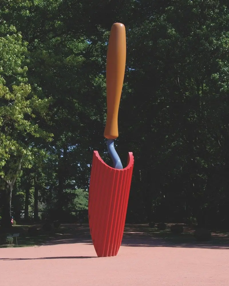 Morreu Claus Oldenburg, o artista do quotidiano monumental