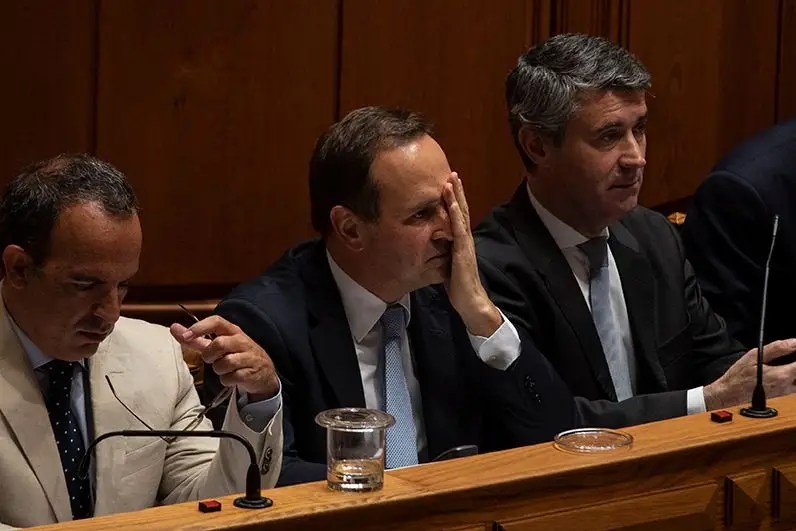 Ministro das Finanças lamenta "profundamente" não poder contar com “valioso contributo” de Sérgio Figueiredo