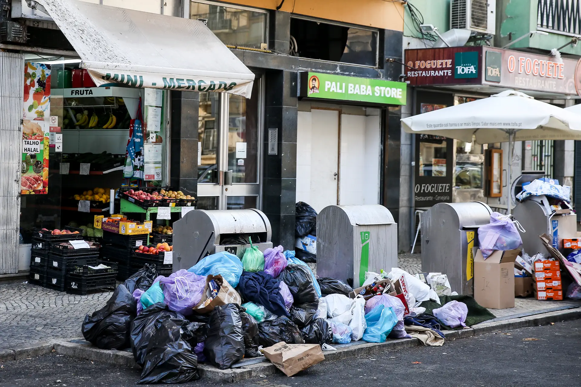 Recolha de lixo em Lisboa pode ser afetada esta semana devido a greve