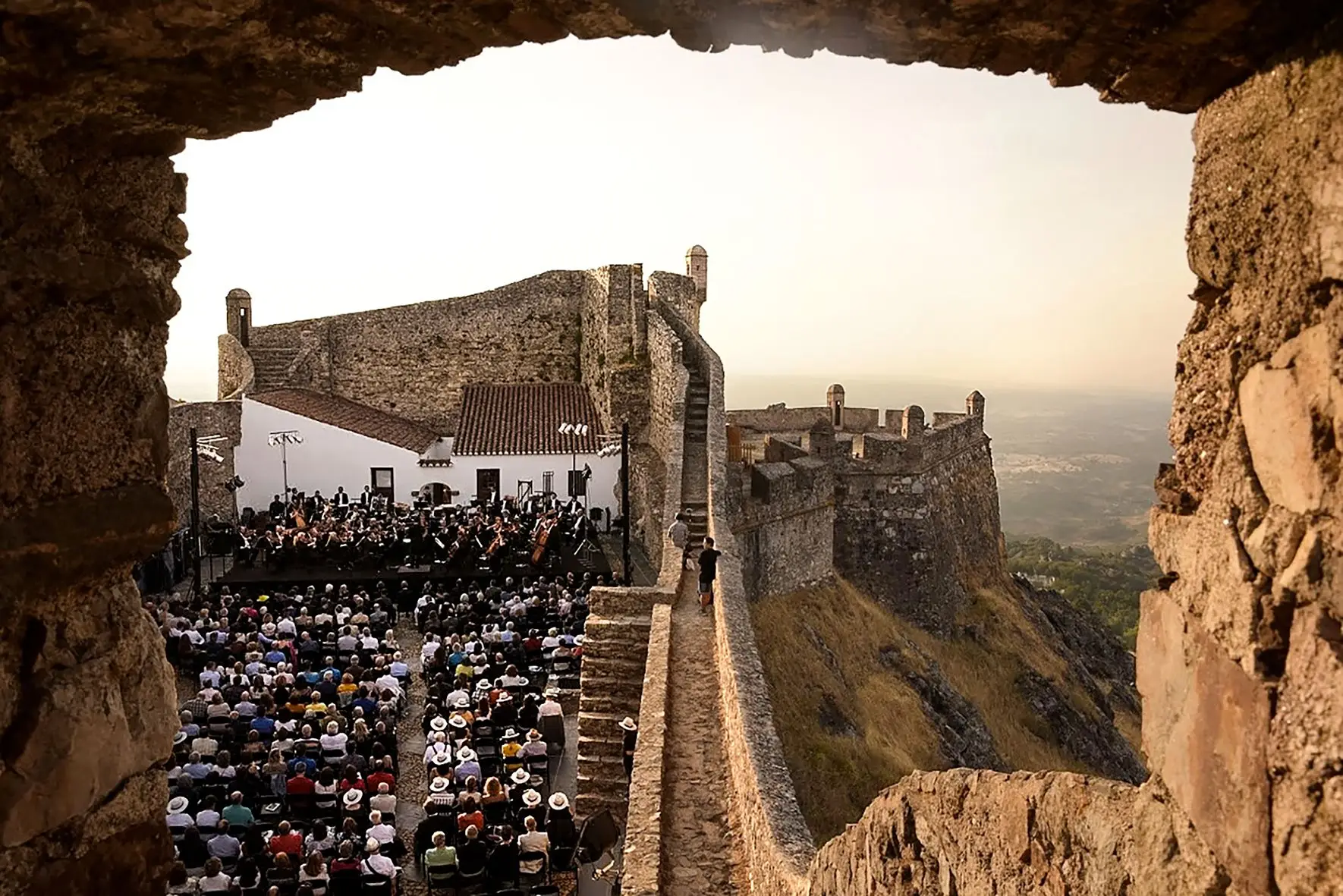 32 espetáculos distribuídos por vários locais de Marvão e suas cercanias