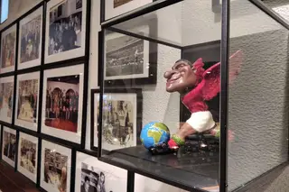 Homenagem a Eusébio nas paredes do restaurante