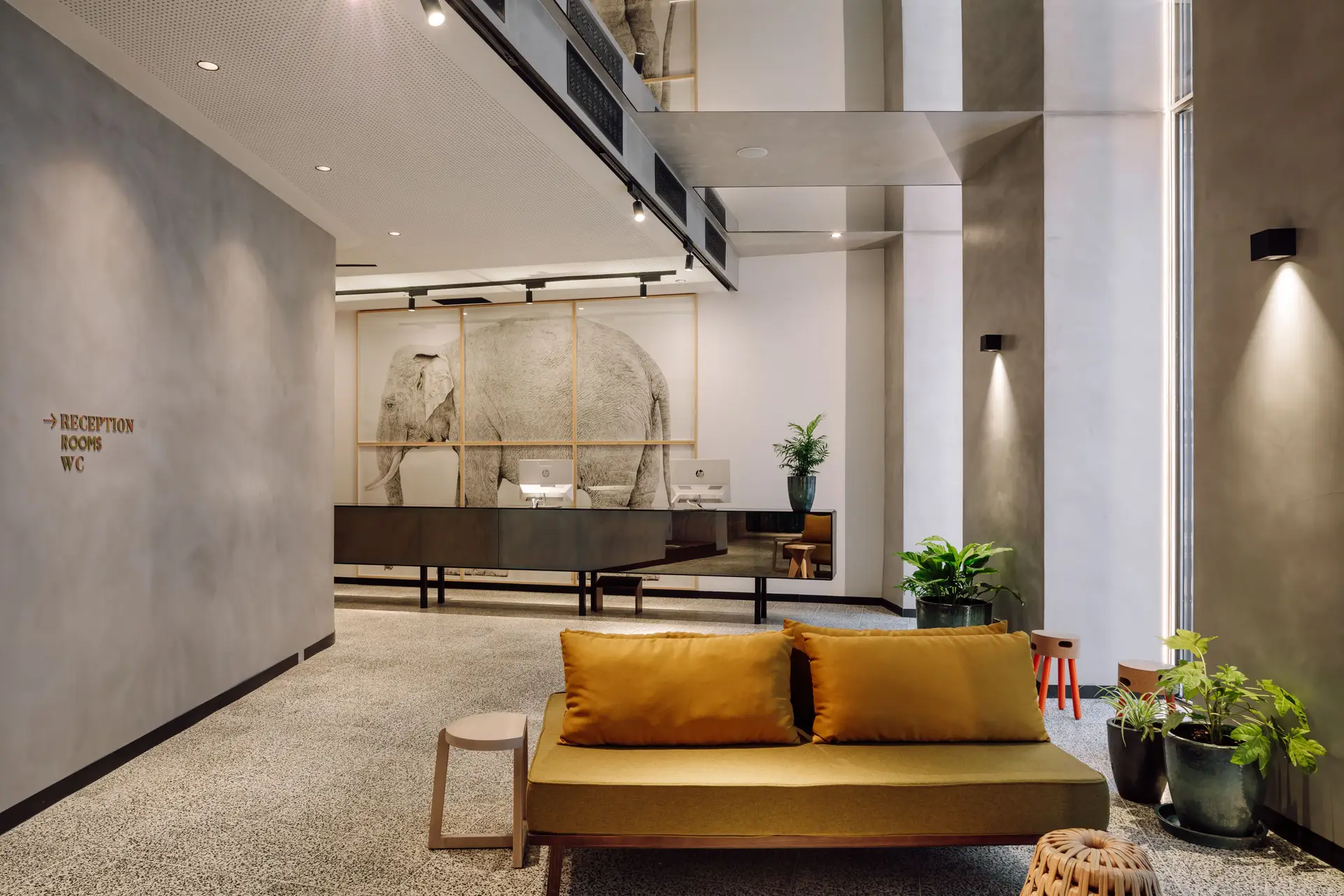 Hotel Hotel