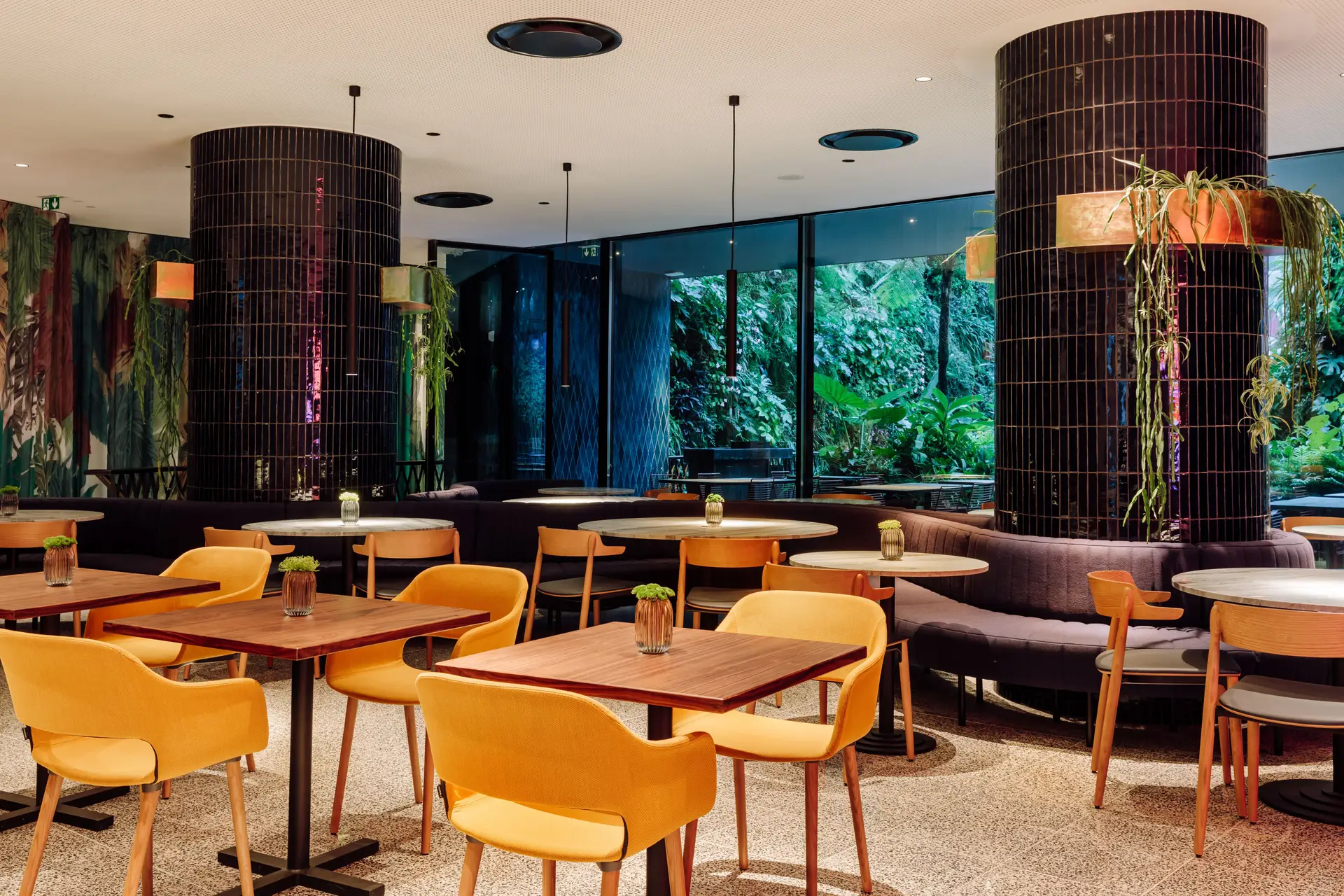 Hotel Hotel