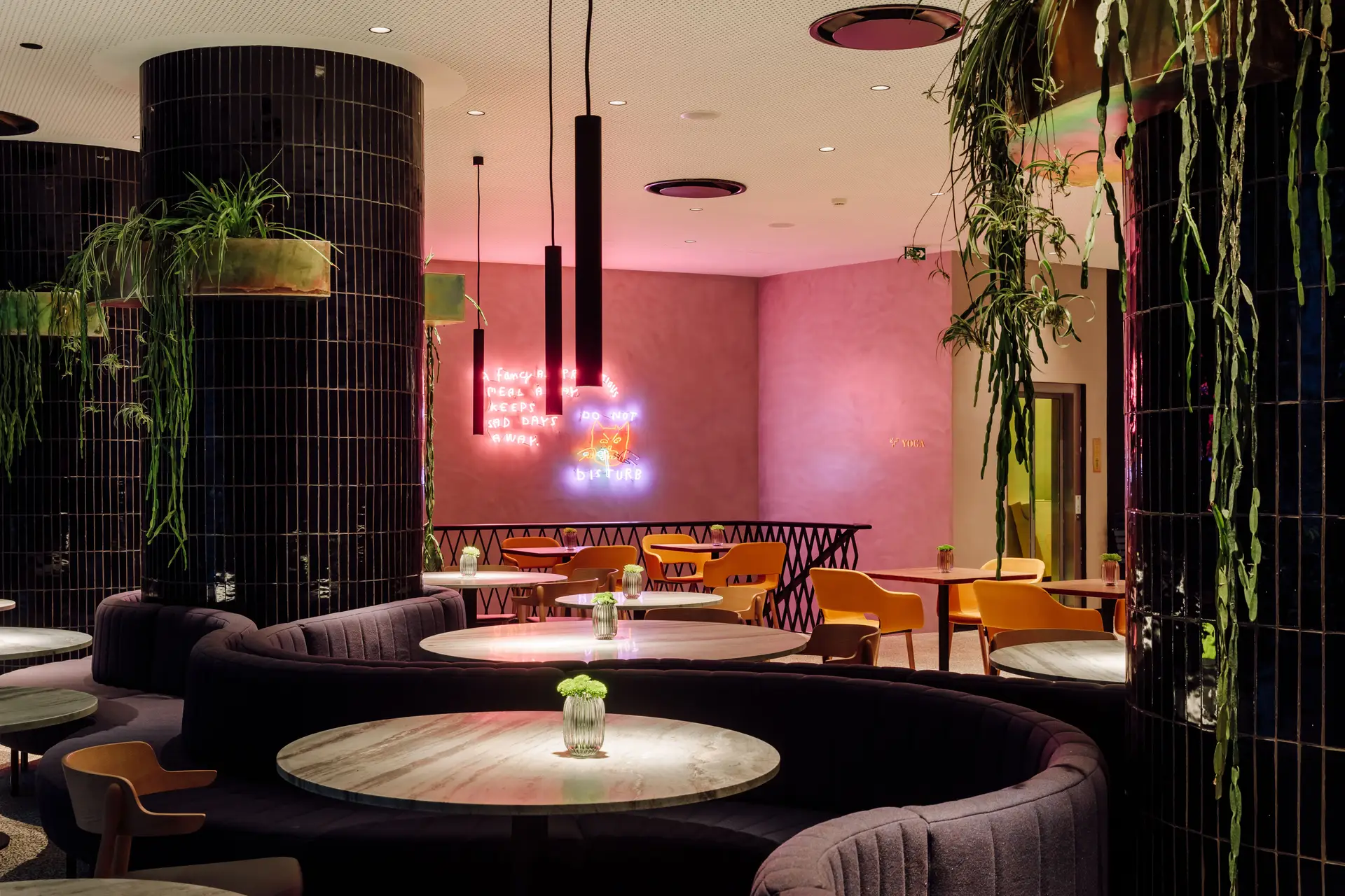 Hotel Hotel