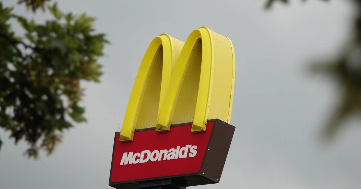 Duas crianças de 10 anos encontradas a trabalhar num McDonald's nos EUA