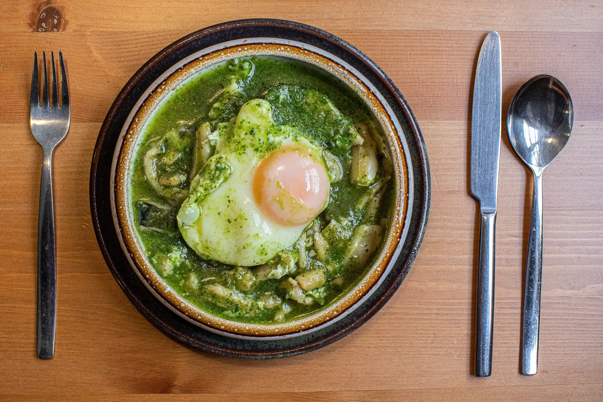 Regressar às raízes na Ericeira com tempo, simplicidade e comida de  conforto - Expresso