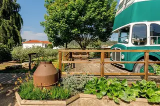 Camping Bus Alojamento