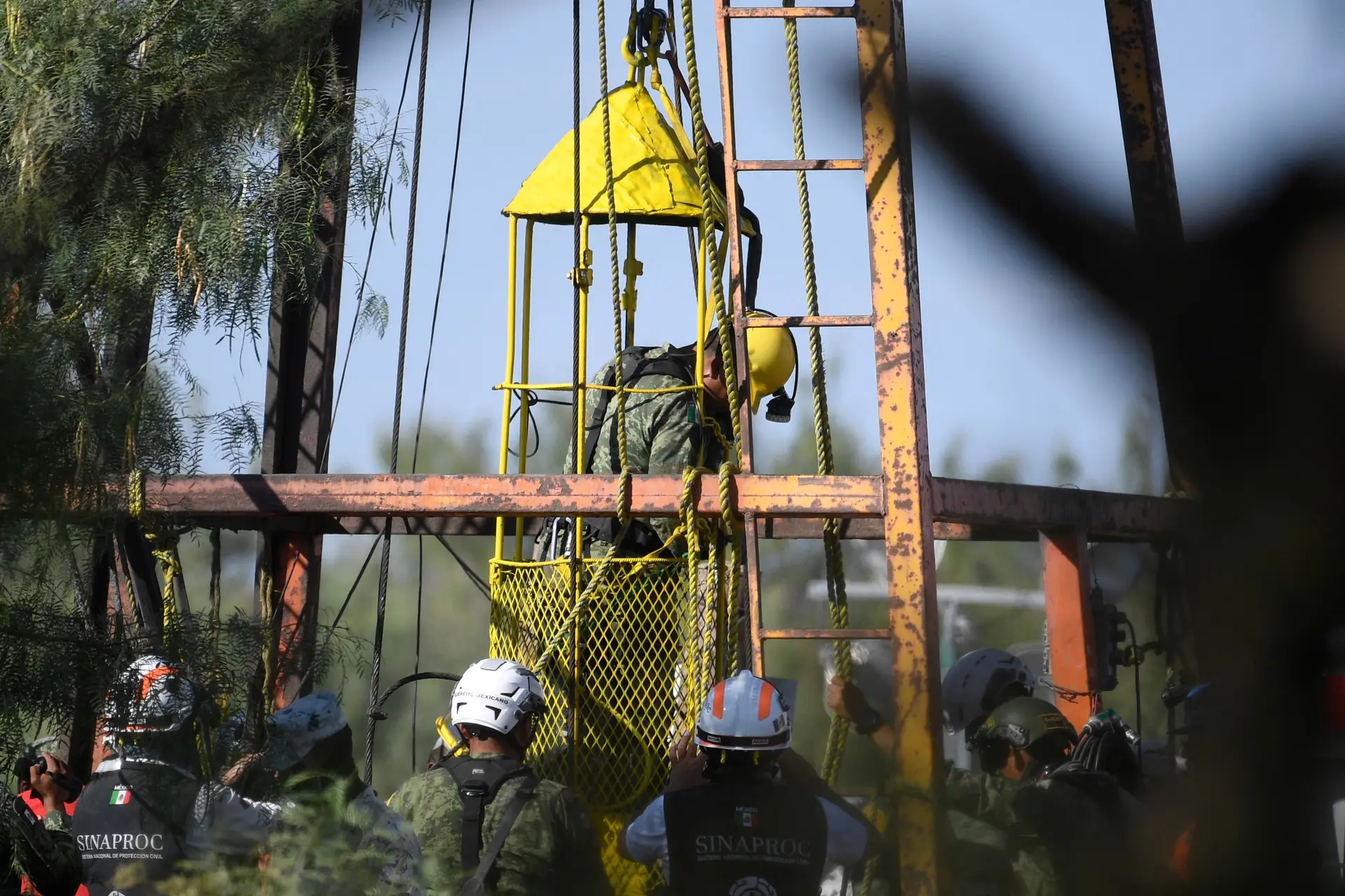 Falta de “condições de segurança” obriga a cancelar resgate de mineiros no México