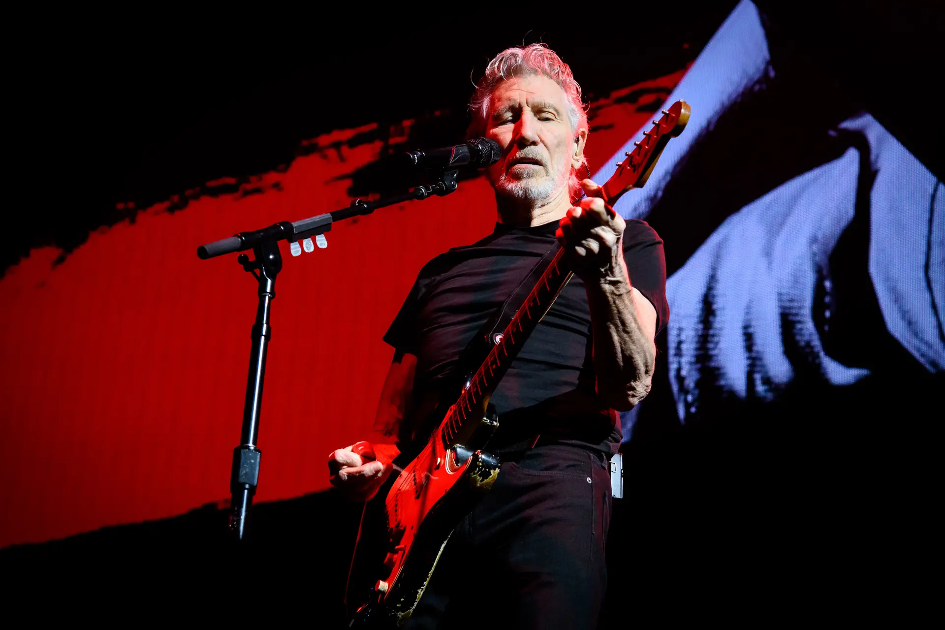 Roger Waters cancela concertos na Polónia. Em causa as declarações sobre a Ucrânia