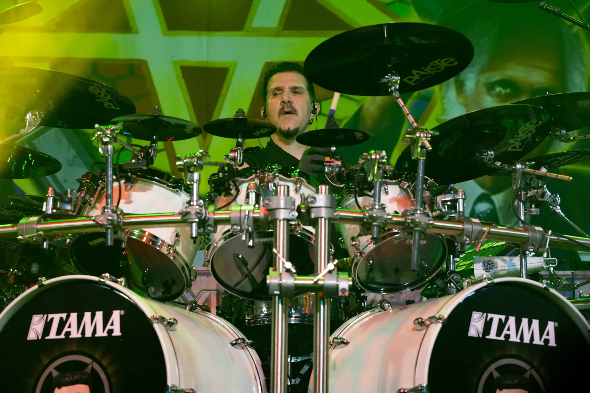 “Não venham aos nossos concertos”: a mensagem do baterista dos Pantera aos 'haters'