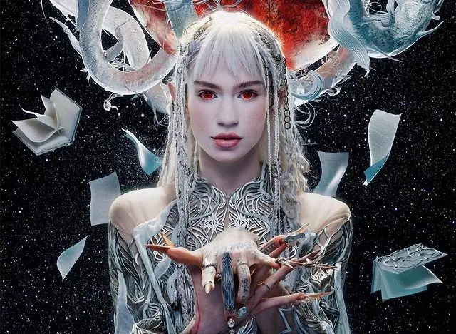 Grimes quer fazer uma cirurgia plástica para ficar com orelhas de elfo e dentes de vampiro
