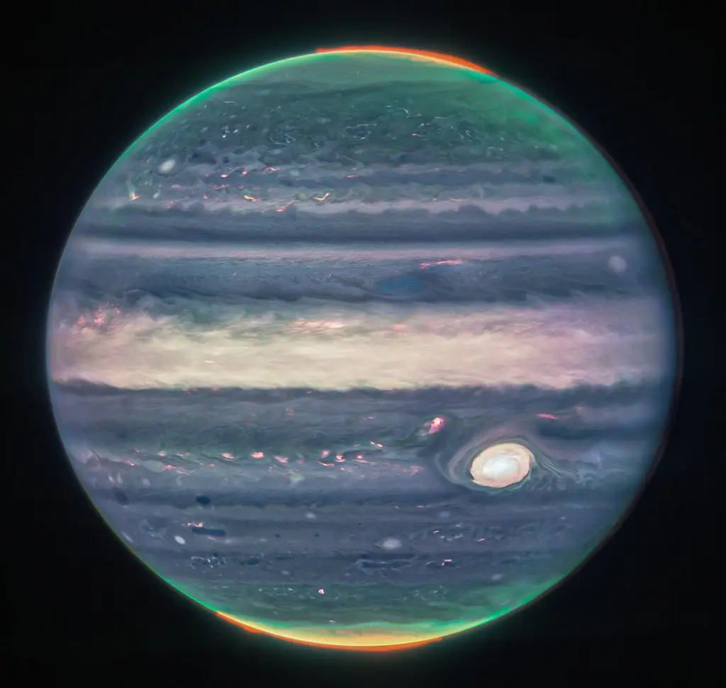 Telescópio James Webb mostra novas imagens “surpreendentemente precisas” de Júpiter