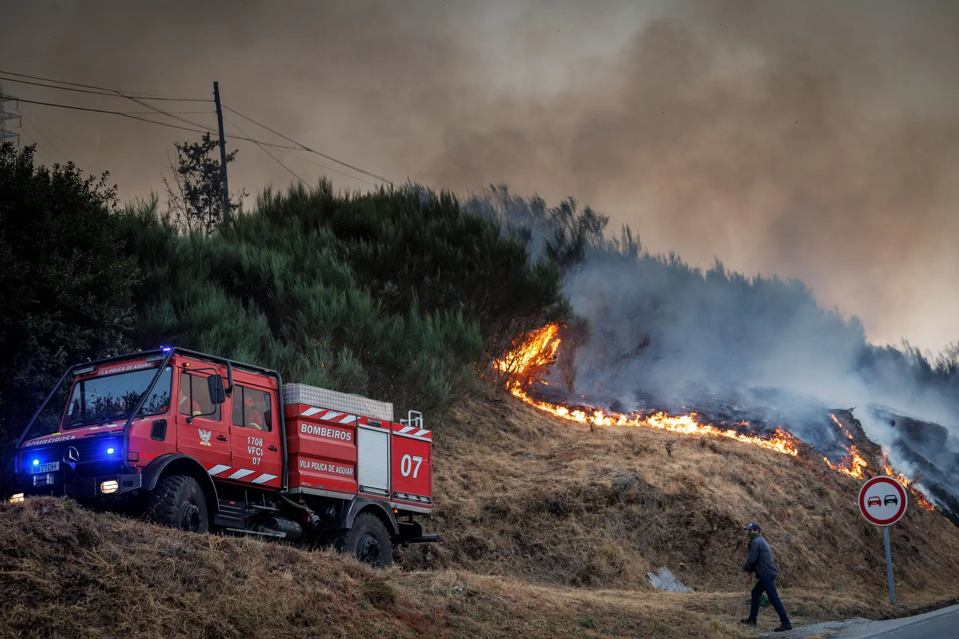 Mais De 30 Concelhos De Sete Distritos Em Perigo Máximo De Incêndio Expresso 8093