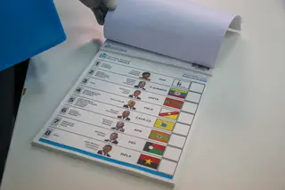 Eleições em Angola: dados provisórios da CNE colocam MPLA na frente com mais de 60% dos votos