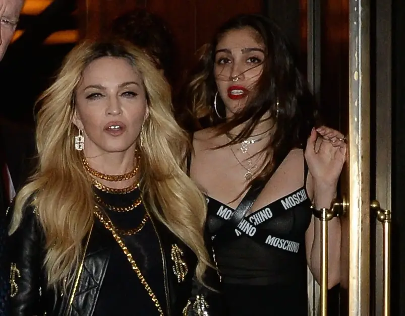 Madonna e Lourdes em 2015