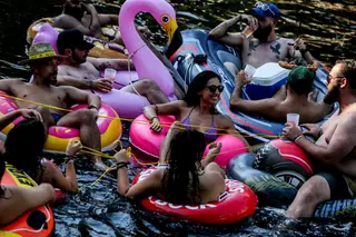 O festival das mil boias: 27 fotografias de Vilar de Mouros dentro de água