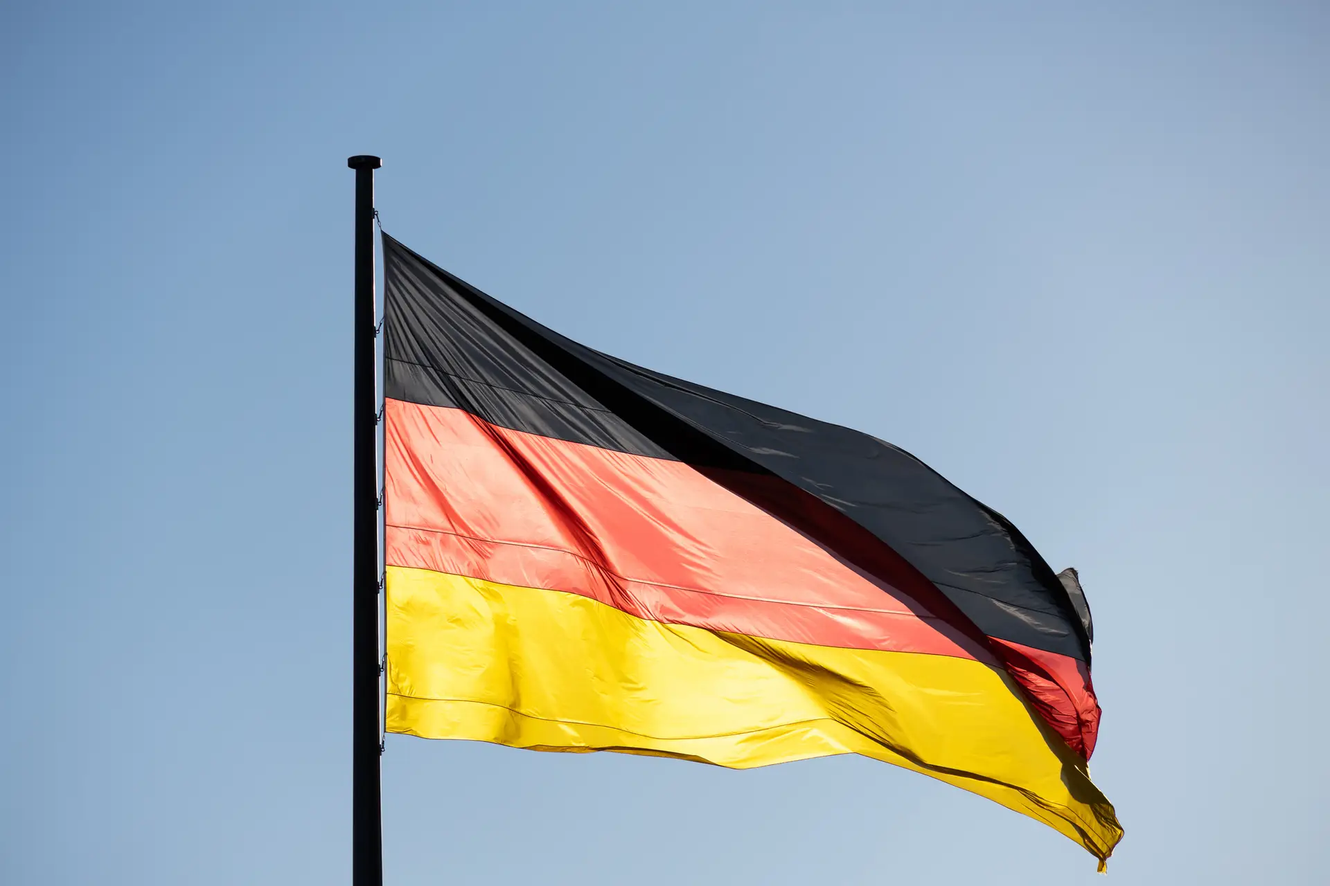 Homem morto após ferir duas pessoas num esfaqueamento na Alemanha