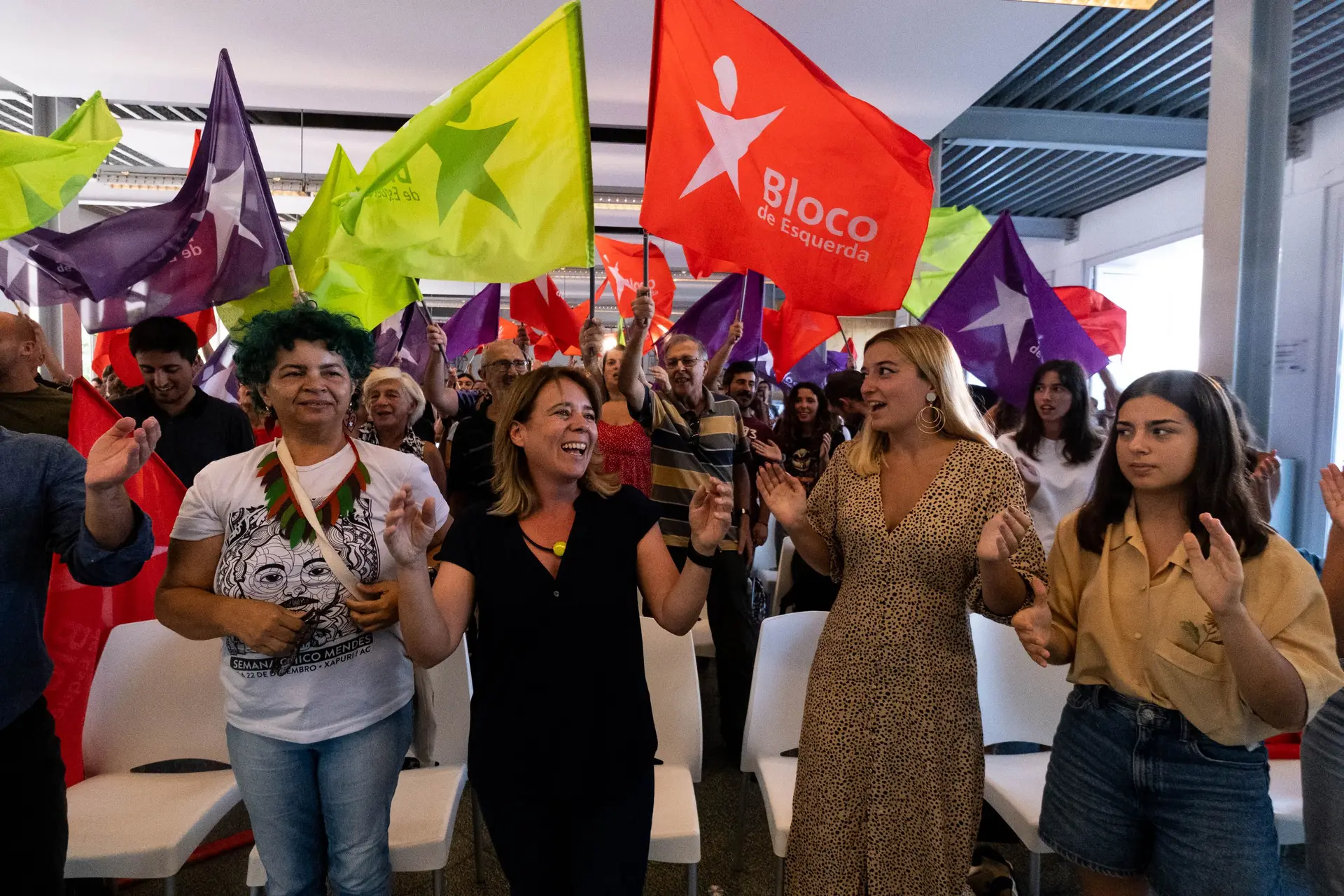 Bandeiras levantadas nos discursos do Espaço Socialismo