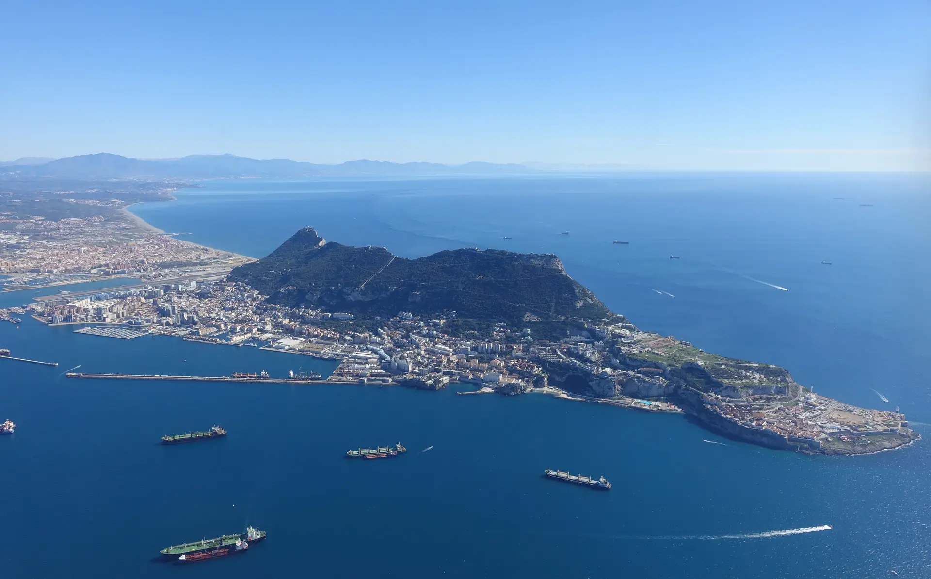 Reino Unido concede a Gibraltar o estatuto de “cidade”