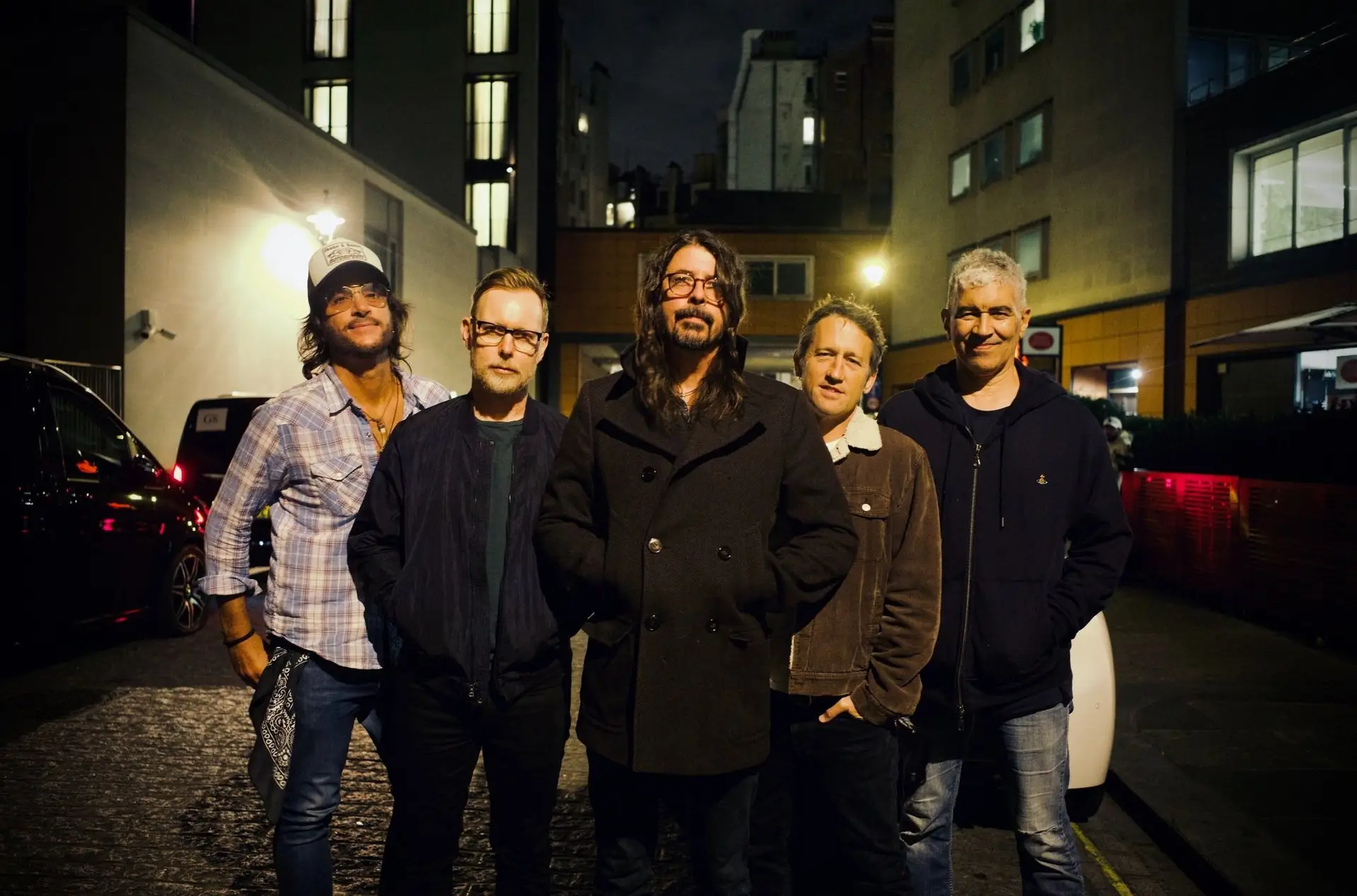 A primeira foto dos Foo Fighters sem Taylor Hawkins (2022)