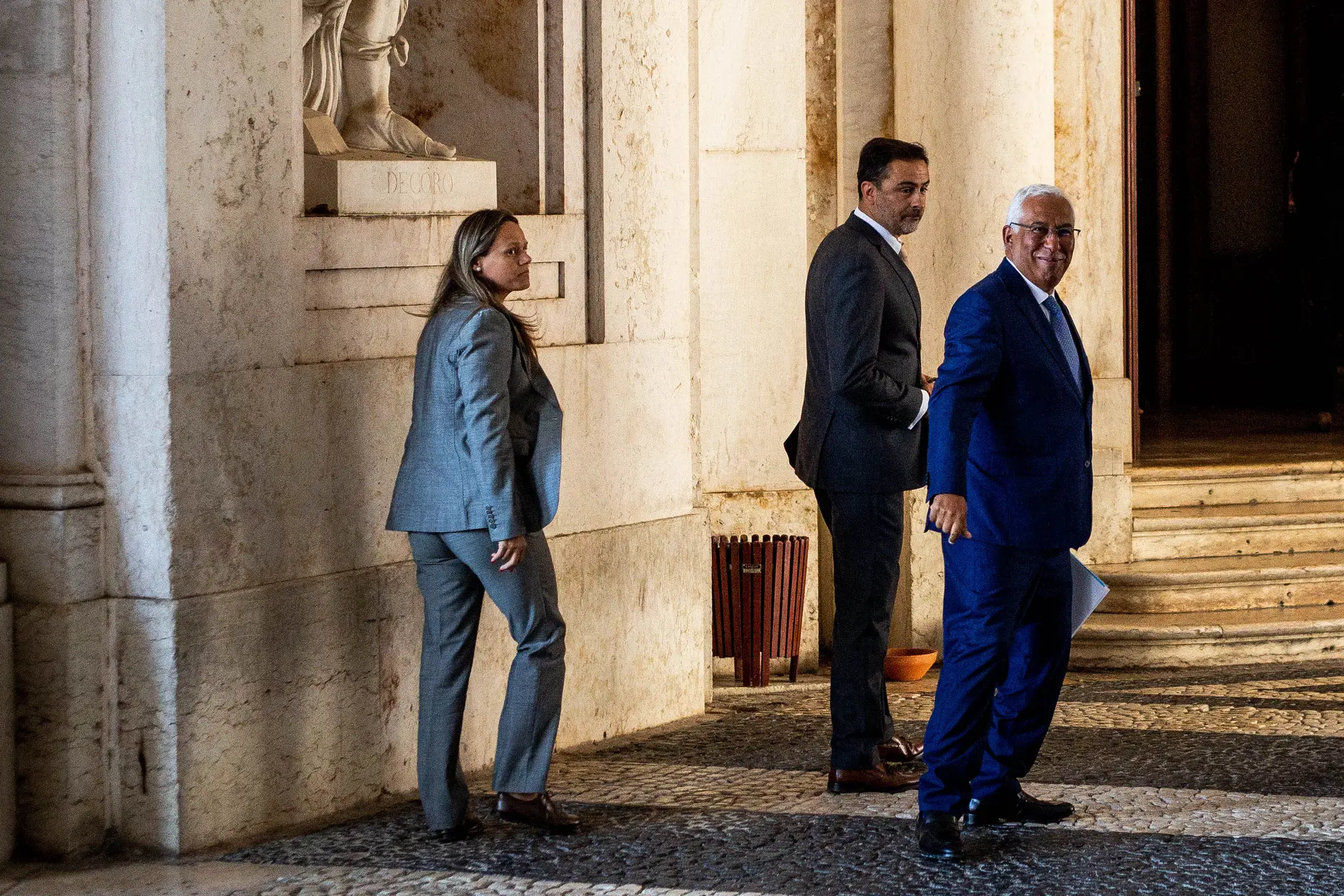Pensões, cheques, energia, transportes, rendas: veja as nove medidas de apoio do Governo contra o "brutal" aumento de preços