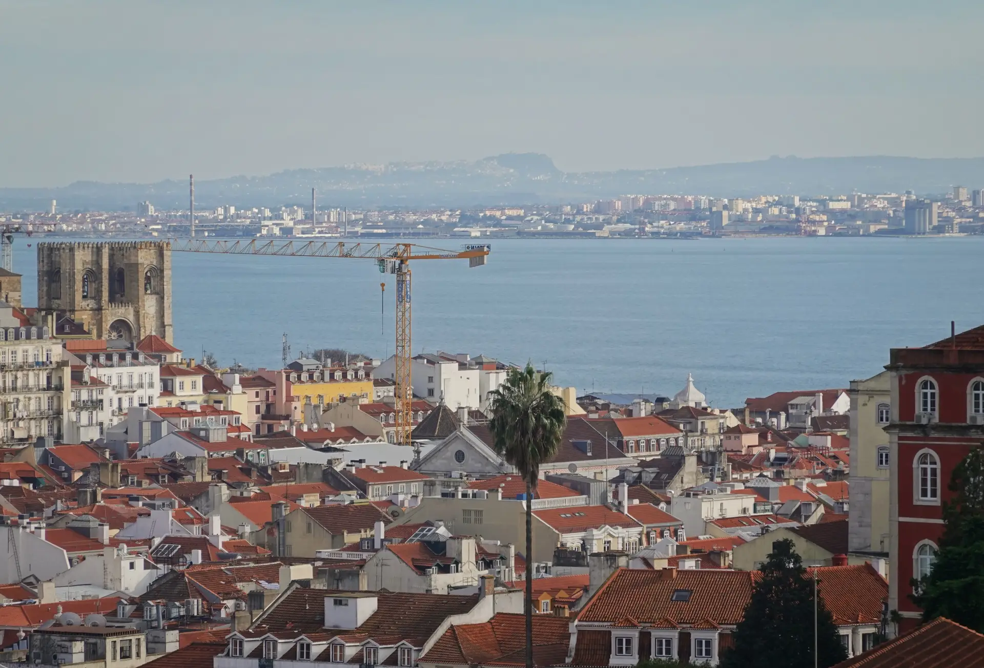 Câmara de Lisboa trava aumento de preços da habitação municipal durante 2023