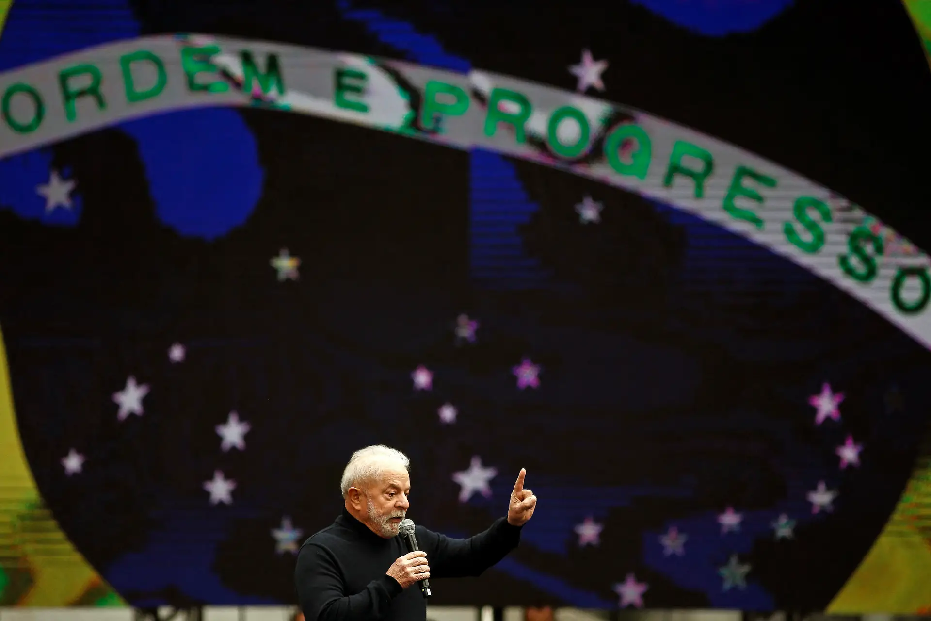 Lula da Silva em campanha para as eleições de outubro