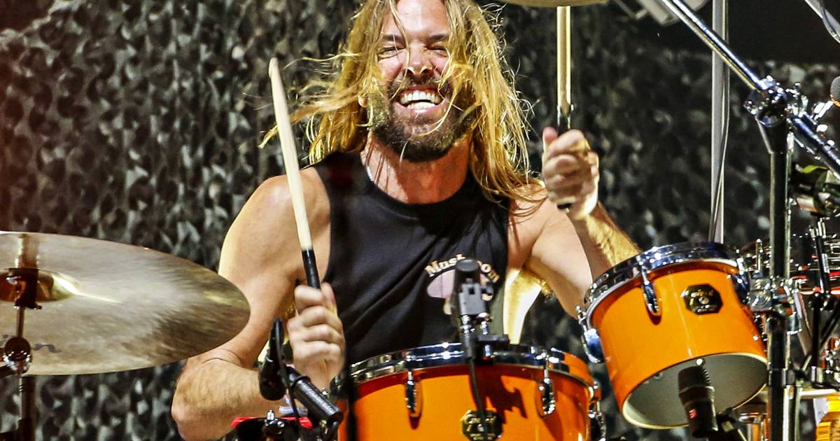 Foo Fighters dedicam novo álbum a Taylor Hawkins e à mãe de Dave Grohl