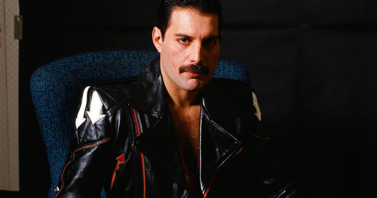 Freddie Mercury, 80 anni: la stella che 'divorava' le persone e aveva paura di morire da solo