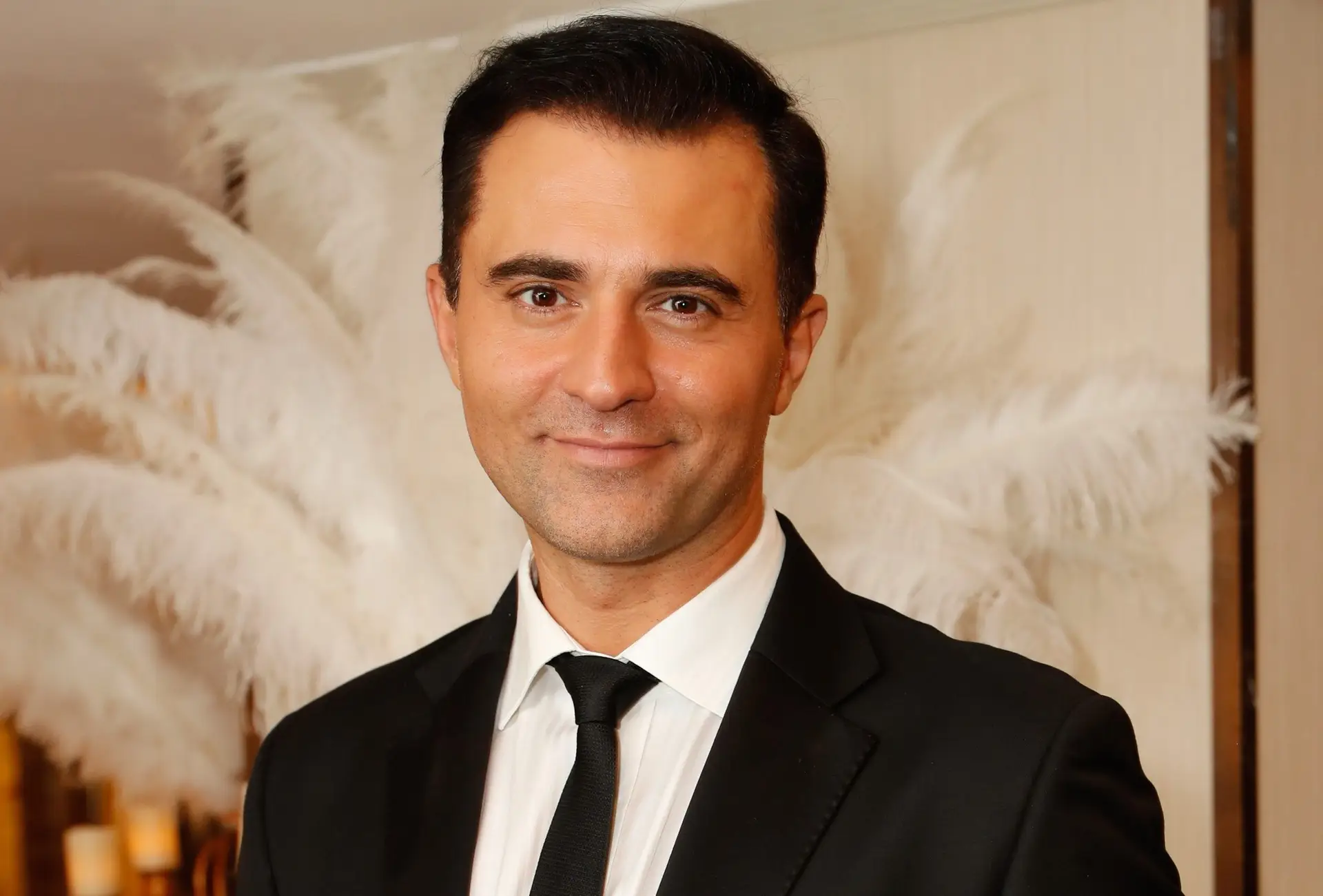 Revelada a causa de morte de Darius Danesh, ex-concorrente do “Pop Idol” falecido em agosto