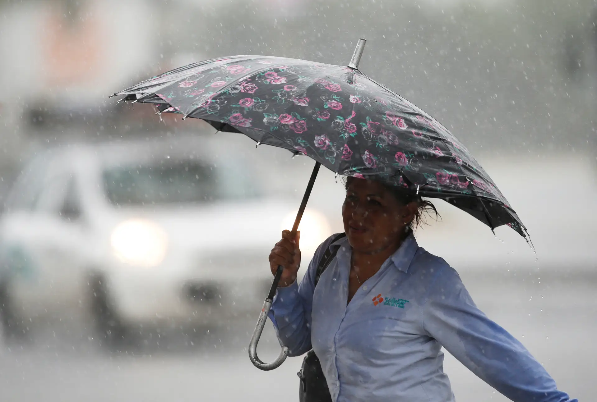 Ciclone Danielle: quinze distritos do continente e Açores sob aviso amarelo devido à chuva